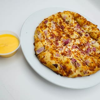 Achari Garlic Bread 8
