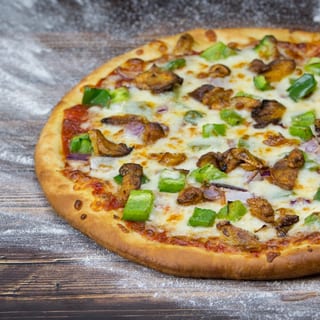 Garlic Veggie Pizza