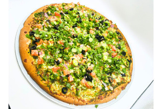 Garlic Veggie Pizza